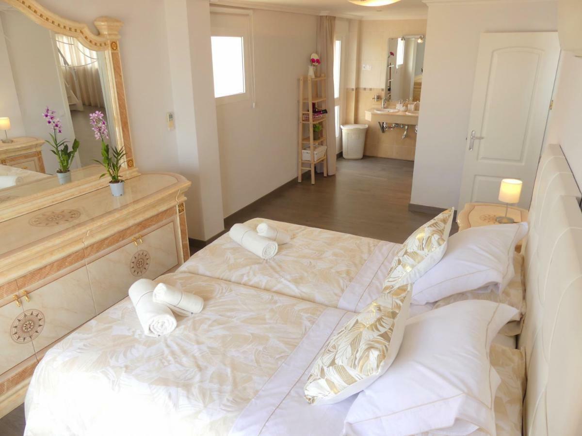 Duplex La Carihuela 1ª Linea De Playa Apartamento Costa Del Sol Torremolinos Exteriér fotografie